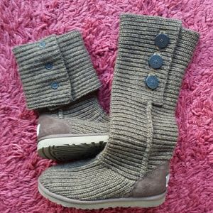 UGG Classic Cardy Brown Sweater Boots